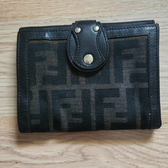 FENDI canvas zucca leather-trimmed wallet - Picture 2 of 10